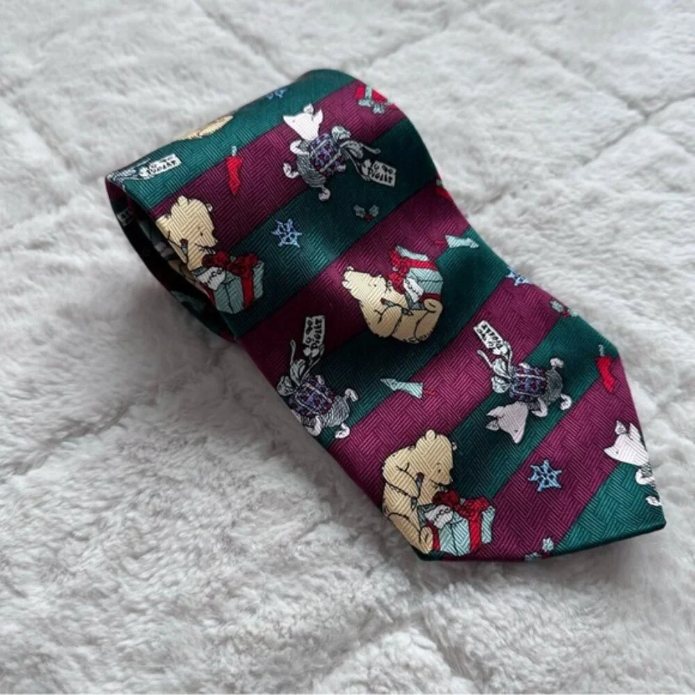 Disney | Classic Winnie the Pooh “Christmas Tie”